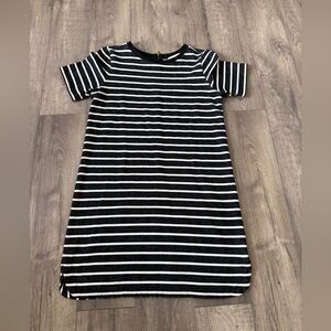 Loft -Ann Taylor Black & White Striped Tee Dress Size M Short Sleeve Boatneck